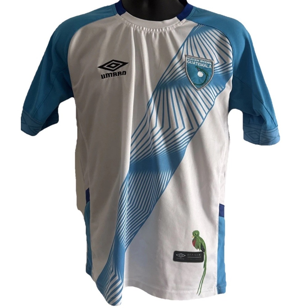 Umbro Guatemalan Soccer Shirt Blue/white Sz Medium